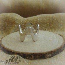 Дамски сребърен пръстен без камъни R-191