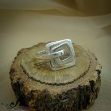 Сребърен пръстен без камъни R-122