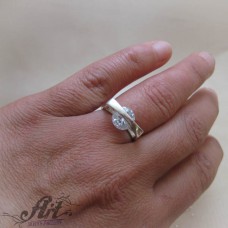 Сребърен  пръстен с циркони R-1061