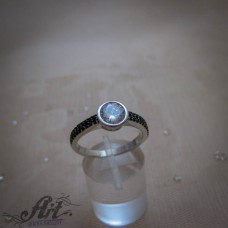 Сребърен дамски пръстен с циркони R-1129